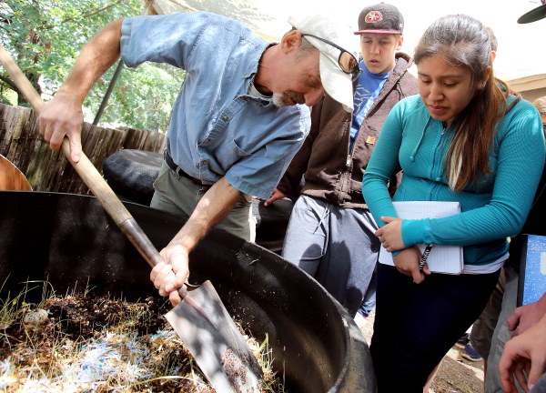 The-Compost-Clubs-Rick-Kaye-digs-into-a-bin-compost1-2.jpg